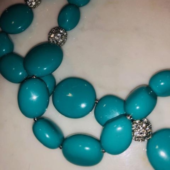 Dressy Turquoise Glazed Necklace - Picture 4 of 4